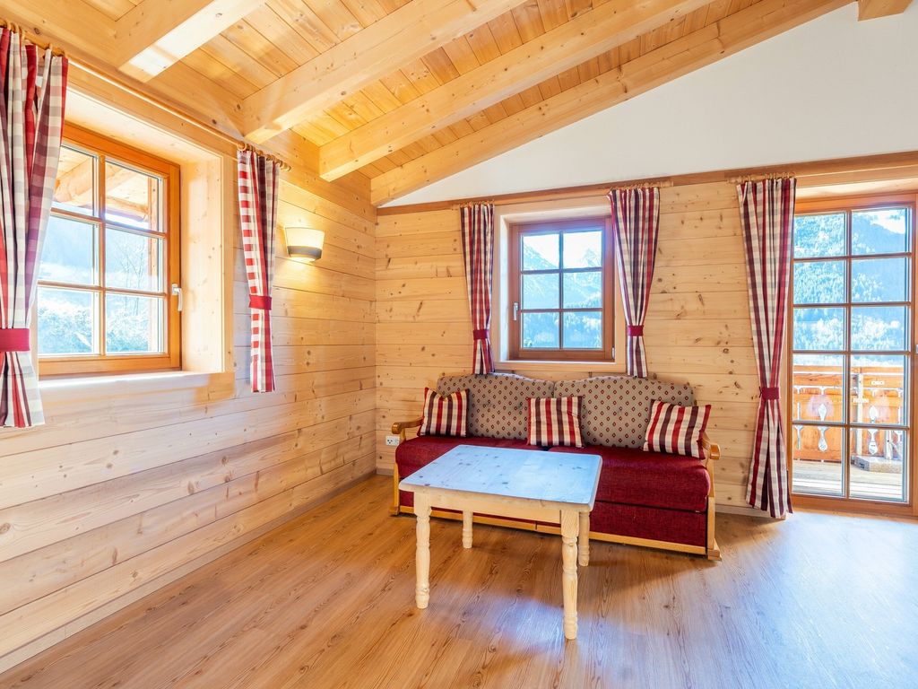 Haus Martin, OG