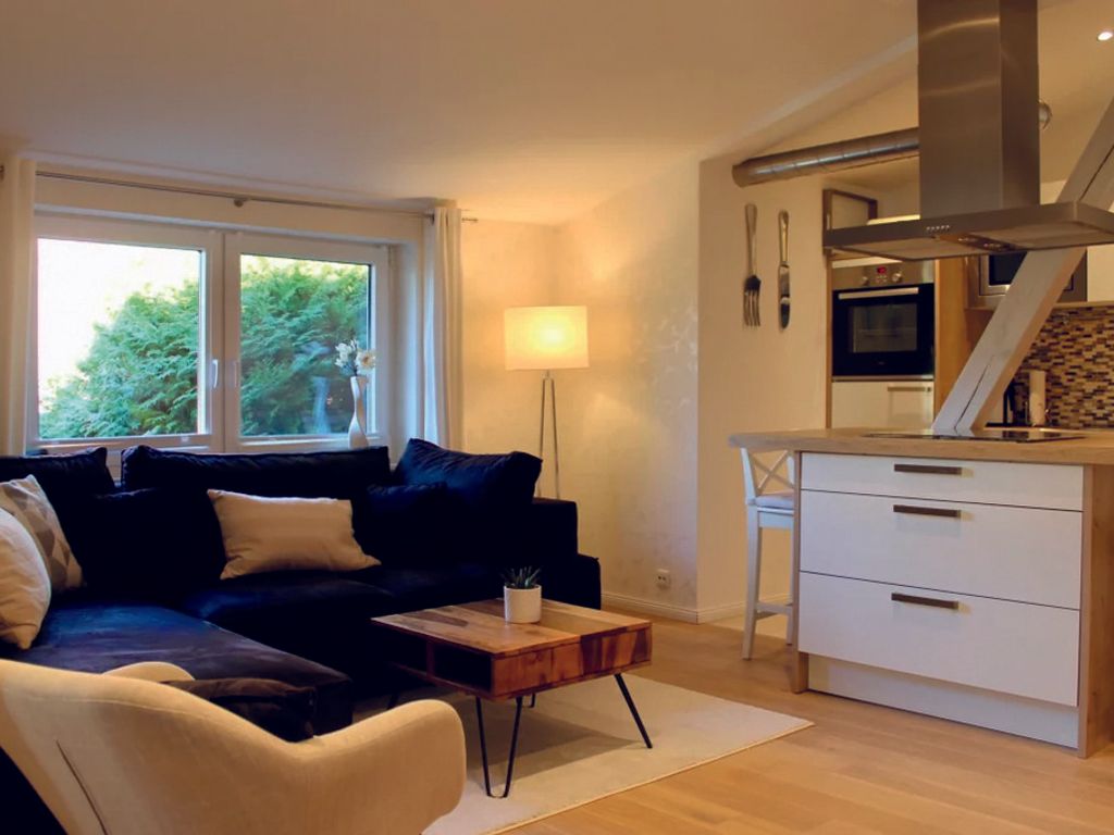 Ferienwohnung "Rosenstraße rechts"