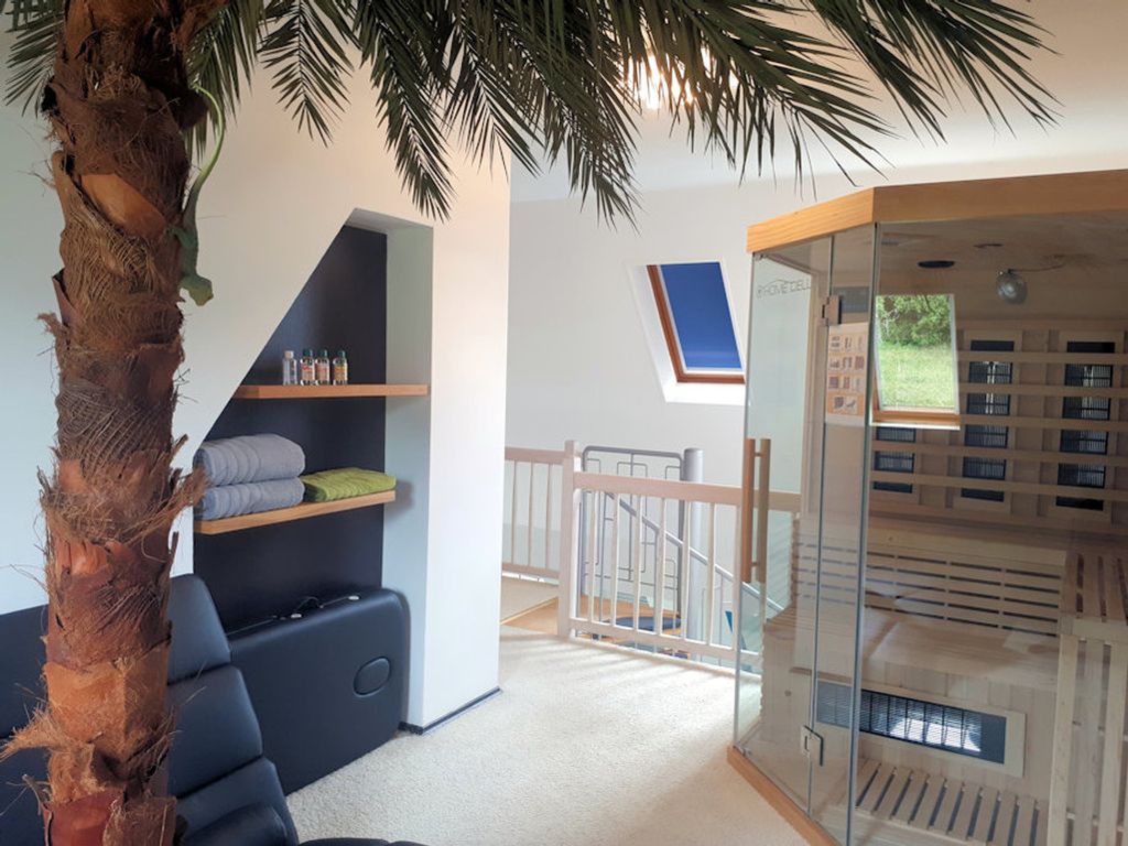 Ferienwohnung Lerchensteige auf 80m² - Sauna, Bar, 3D-Fernseh, Wii, PS4