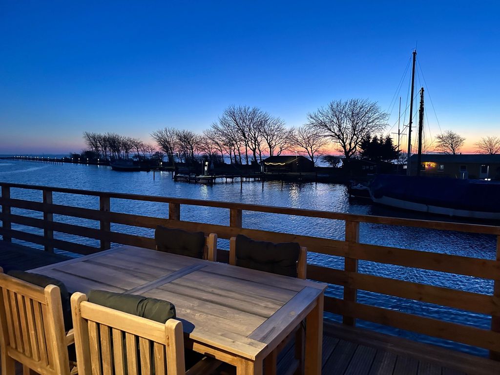 Piratenschiff - First-Class Auszeit mit privaten Spa, Kamin, Meerblick & Gym