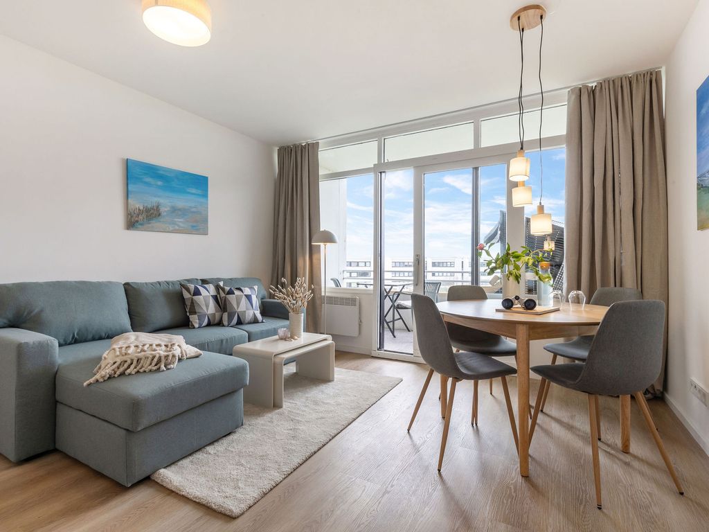 Sonnenbrise – Am Südstrand mit Balkon & Ausblick