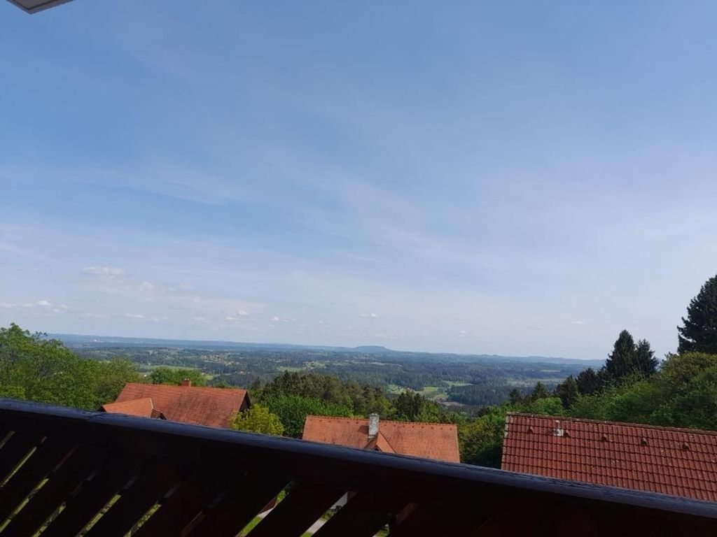 Weststeiermark Zwischen Weinbergen und Wanderwegen – stilvolle Ferienwohnung mit Balkon (STEI100)