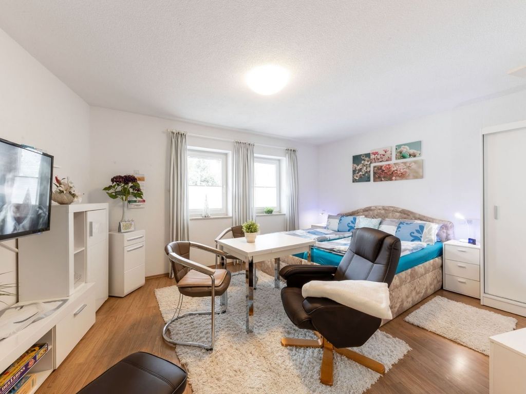 Ferienwohnung "Blumenwiese"