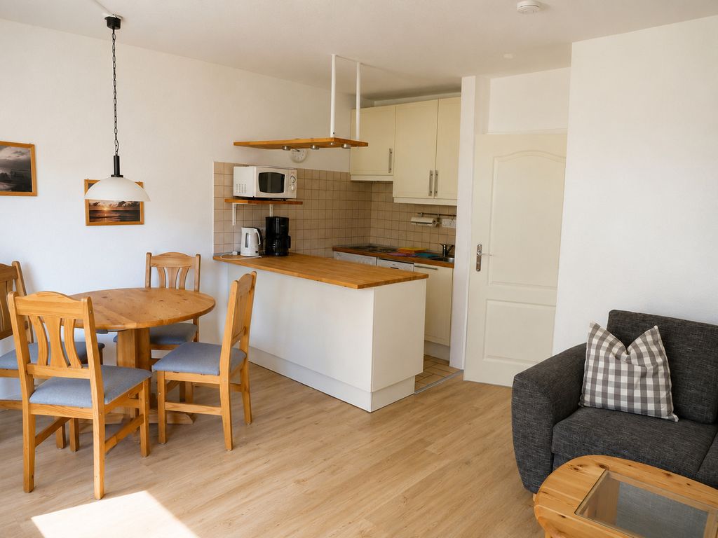 Ferienwohnung Amrum in Top-Lage – Nur wenige Minuten zum Strand | Terrasse & WLAN