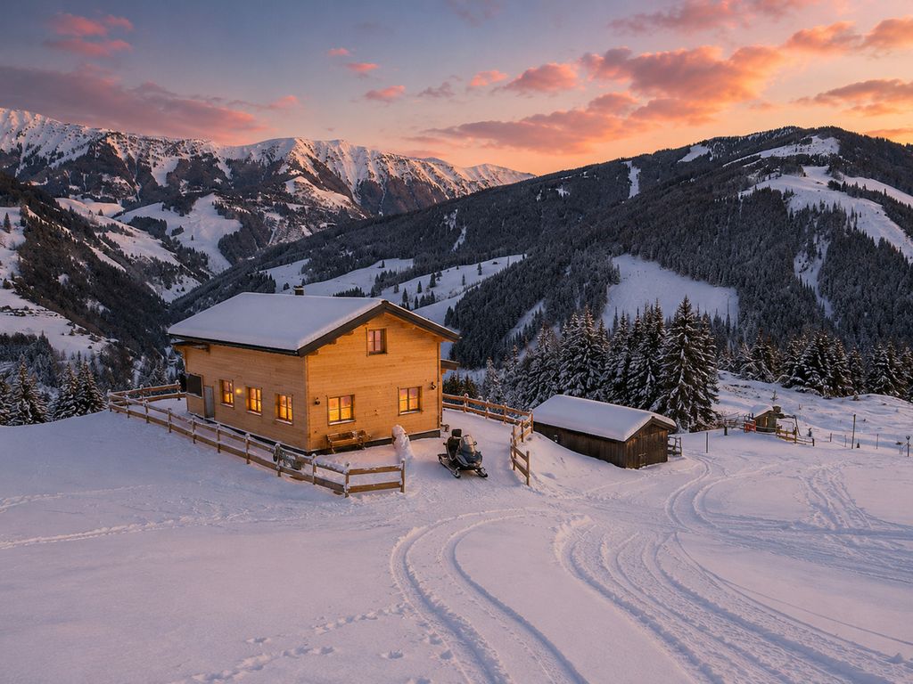 Hüttenurlaub in Rauris  traumhafte Alleinlage mitten im Skigebiet & Wandergebiet