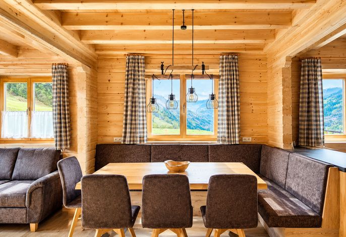 Hüttenurlaub in Rauris  traumhafte Alleinlage mitten im Skigebiet & Wandergebiet
