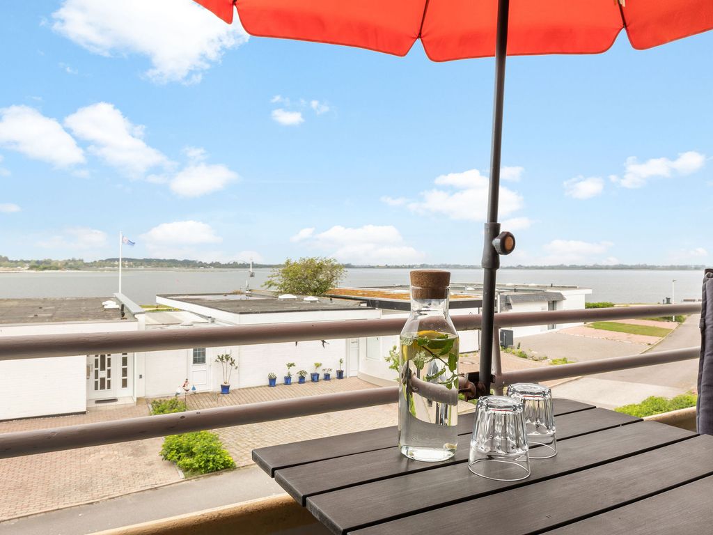 Backbord – traumhafter Meerblick direkt am Strand