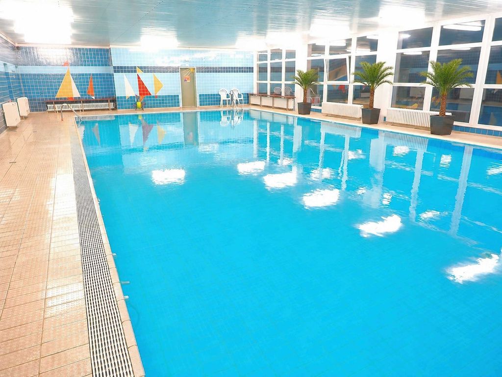 Ferienwohnung Deichgraf  A-18, Nordsee Burhave mit Balkon, Parkplatz, Pool & Sauna, WLAN