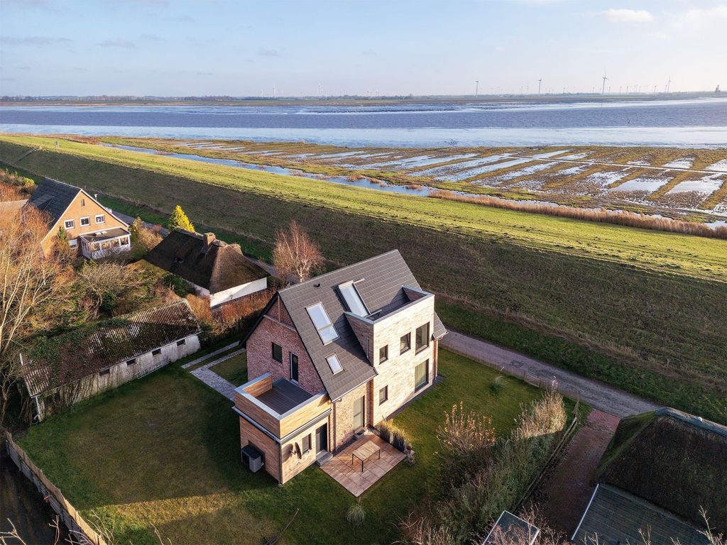 Deichkoje 12 Deck 2 - Traum Ferienwohnung mit Eiderblick und Sauna direkt am Deich Nordsee