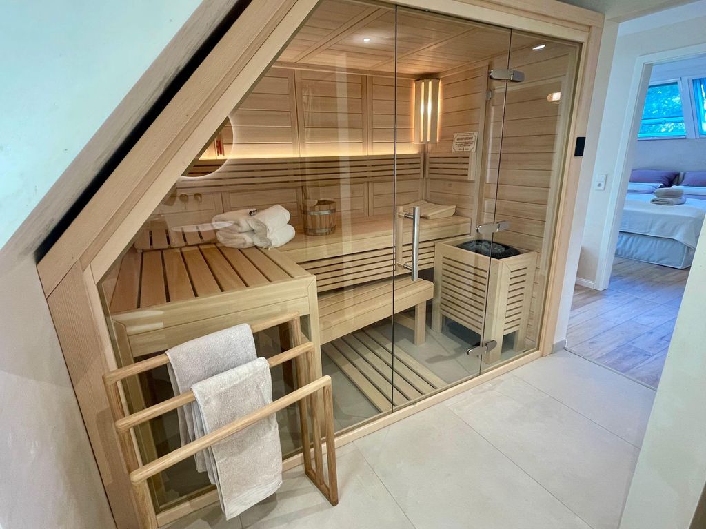 Deichkoje 12 Deck 2 - Traum Ferienwohnung mit Eiderblick und Sauna direkt am Deich Nordsee