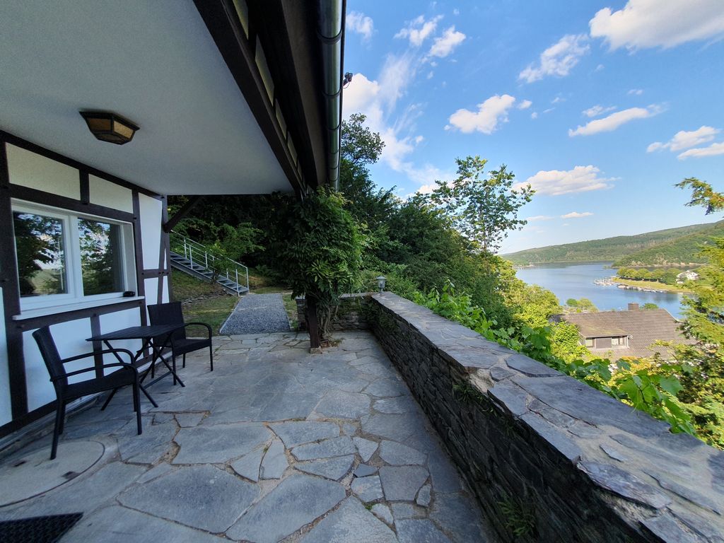 Ferienhaus am Rursee- Haus Efeu