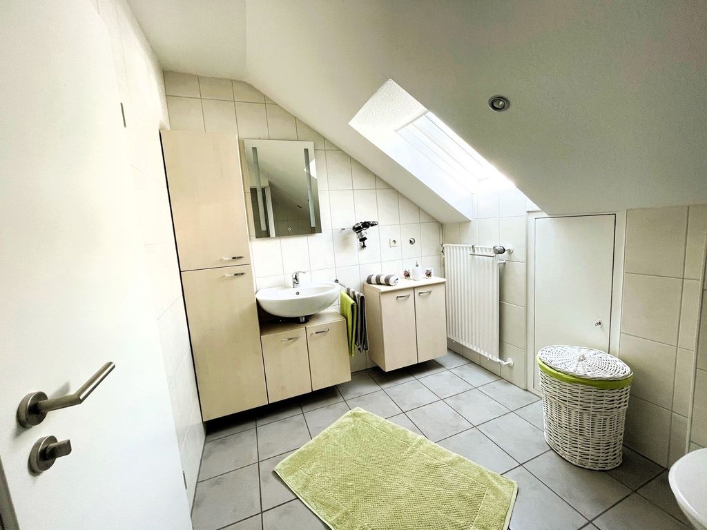 Apartment Bassgeige