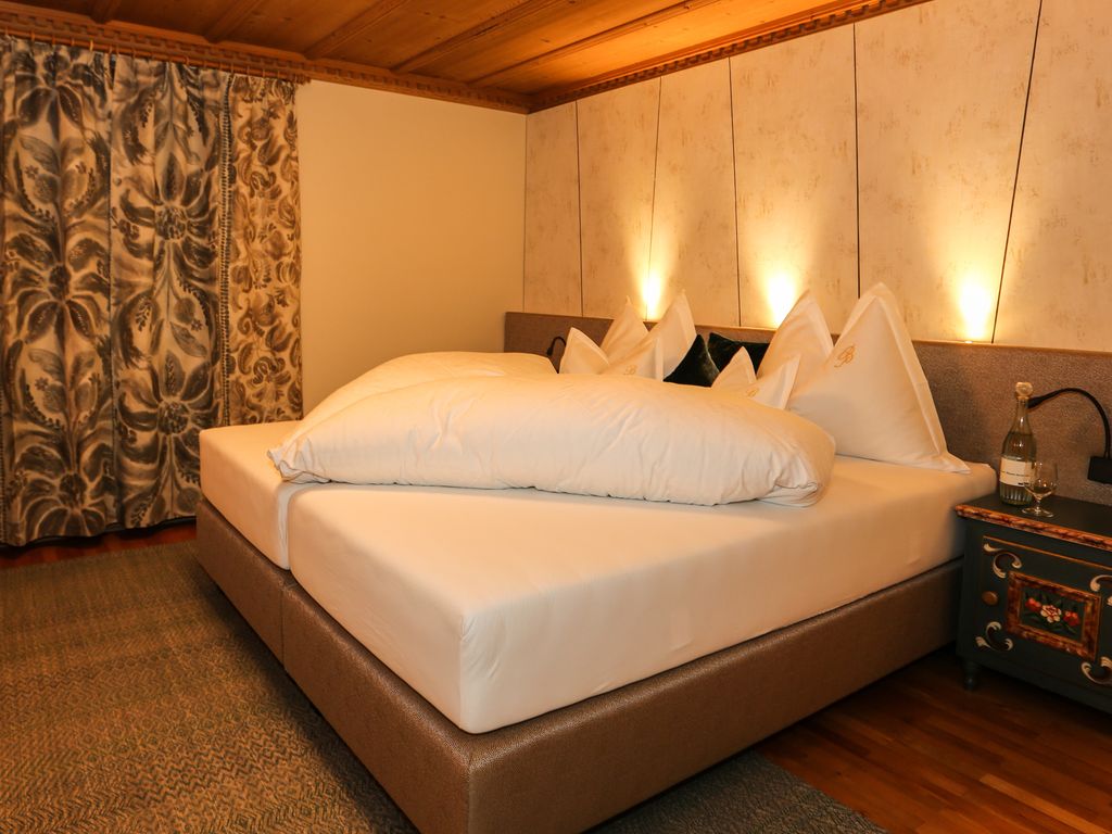 BIG Apartment Brunnehof für 6-10 Personen