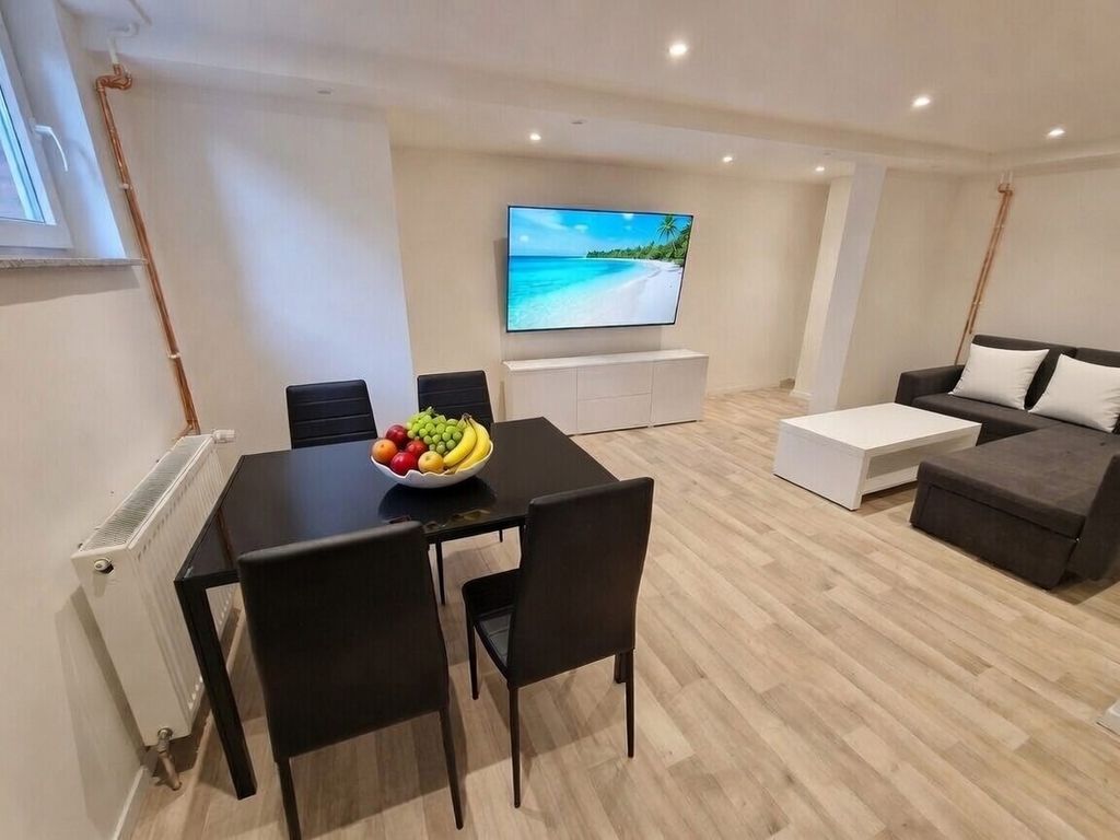 Ferienwohnung Atlantis &bull; Modern & hochwertig &bull; Glasfaser-WLAN &bull; Hunde willkommen &bull; Schlei & Ostsee