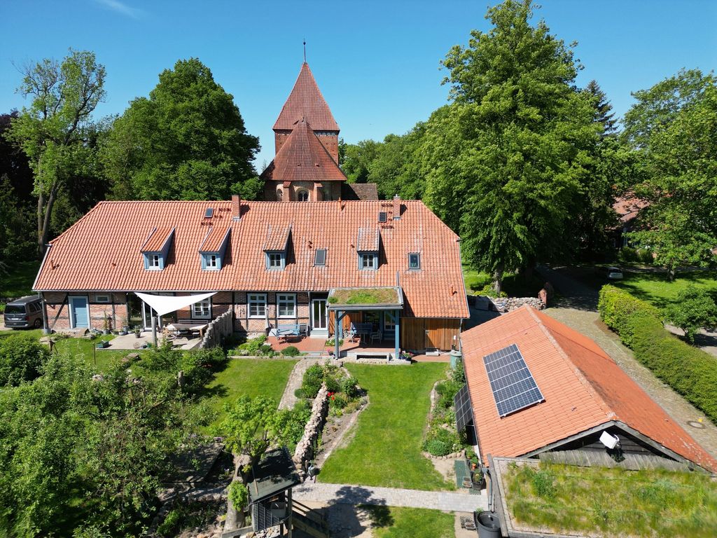 Alte Dorfschule Lübow (DG) - ABC626