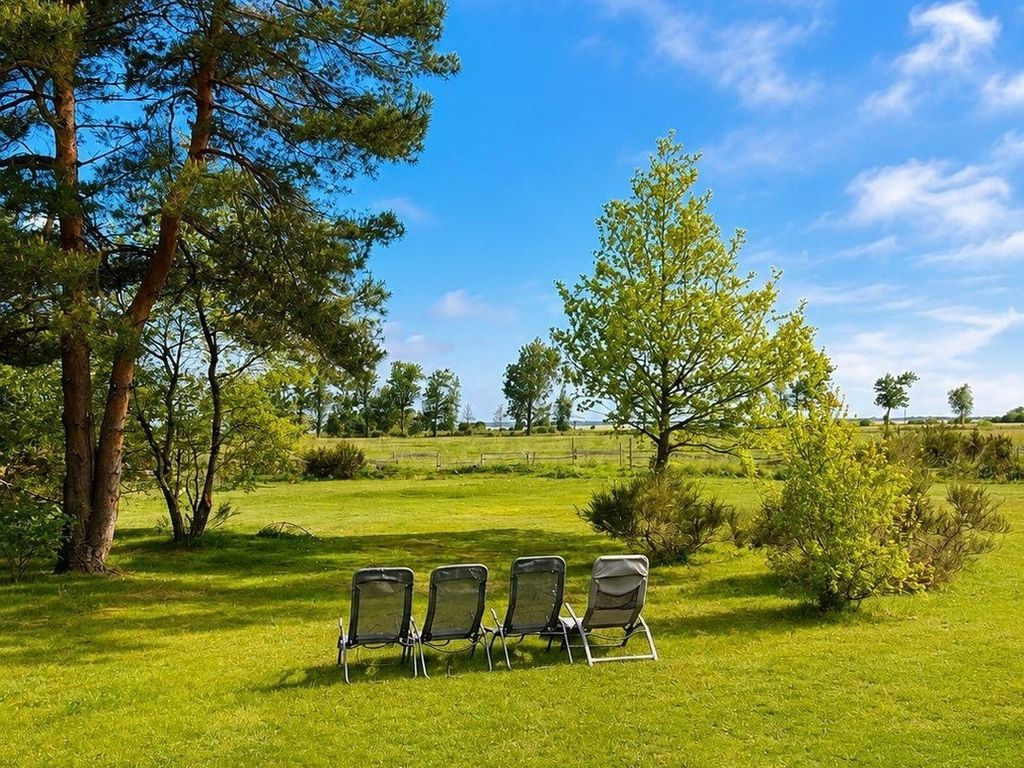 Ferienhaus am Nationalpark Fischland Darß / Zingst – Kamin, großer Garten, 3 SZ