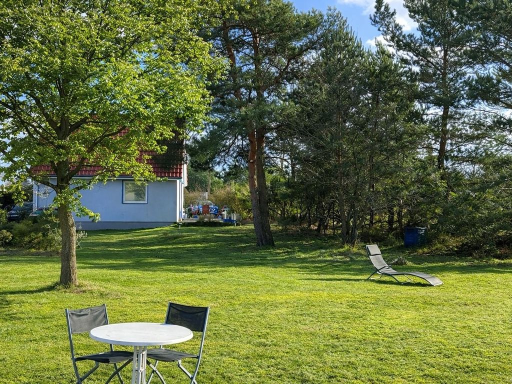 Ferienhaus am Nationalpark Fischland Darß / Zingst – Kamin, großer Garten, 3 SZ