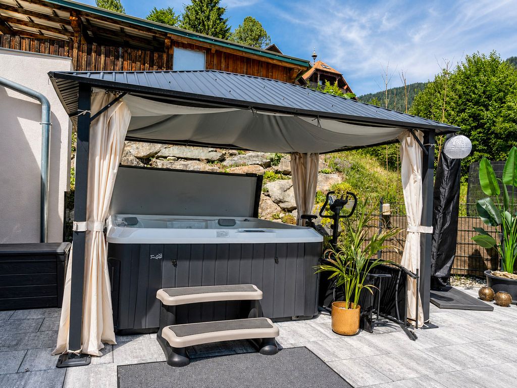 Dreamliner Murau – Bungalow mit Whirlpool & Garten
