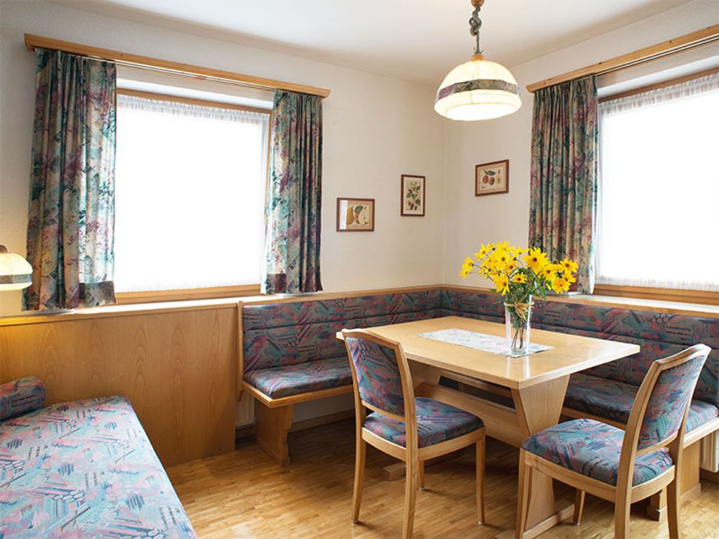 Edelweiss  104 - Typ B