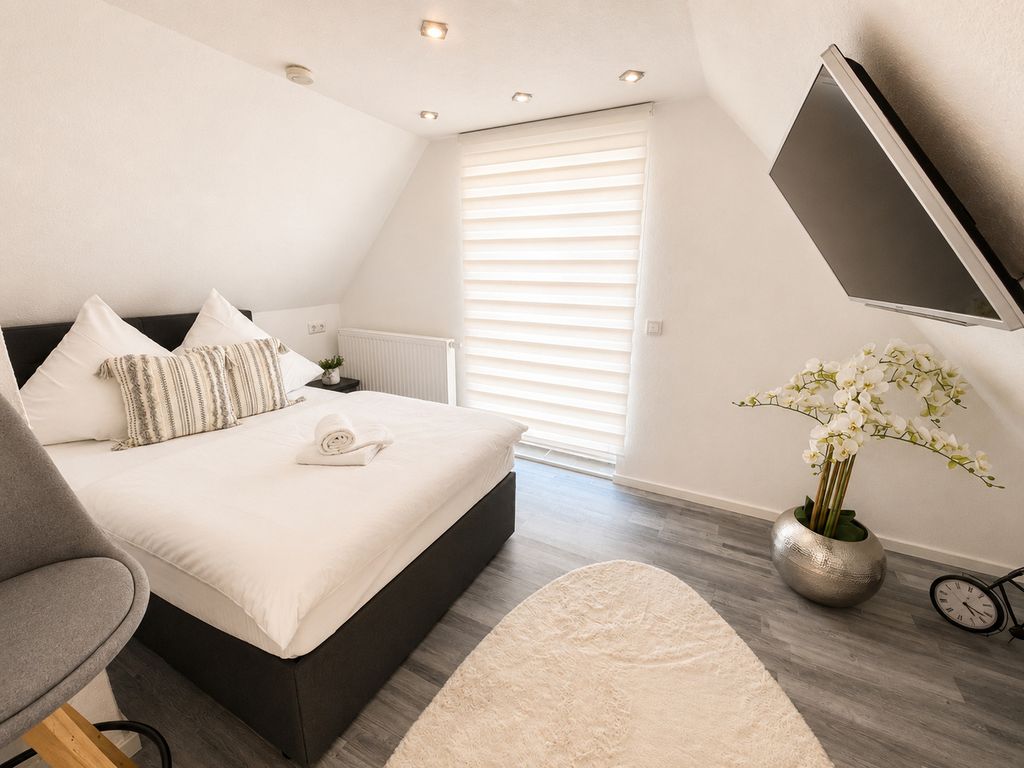 BodenSEE Apartment Friedrichshafen SEEWIESEN DG