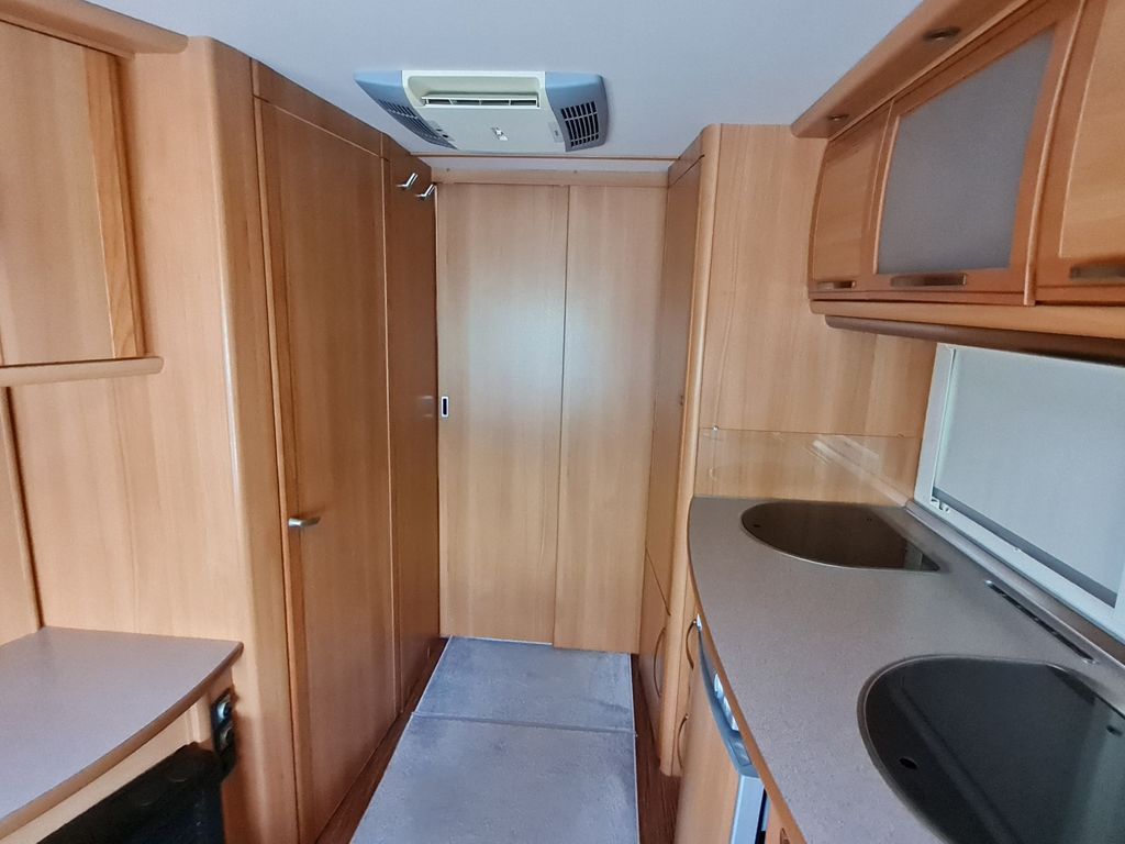 Campingplatz Jurahöhe  Wohnwagen Hütte Flieder