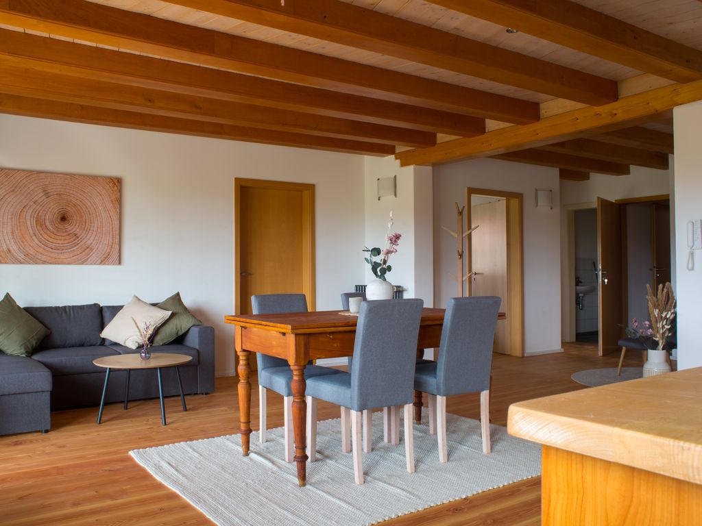 Holz und Naturhof Geng Wohnung Esche