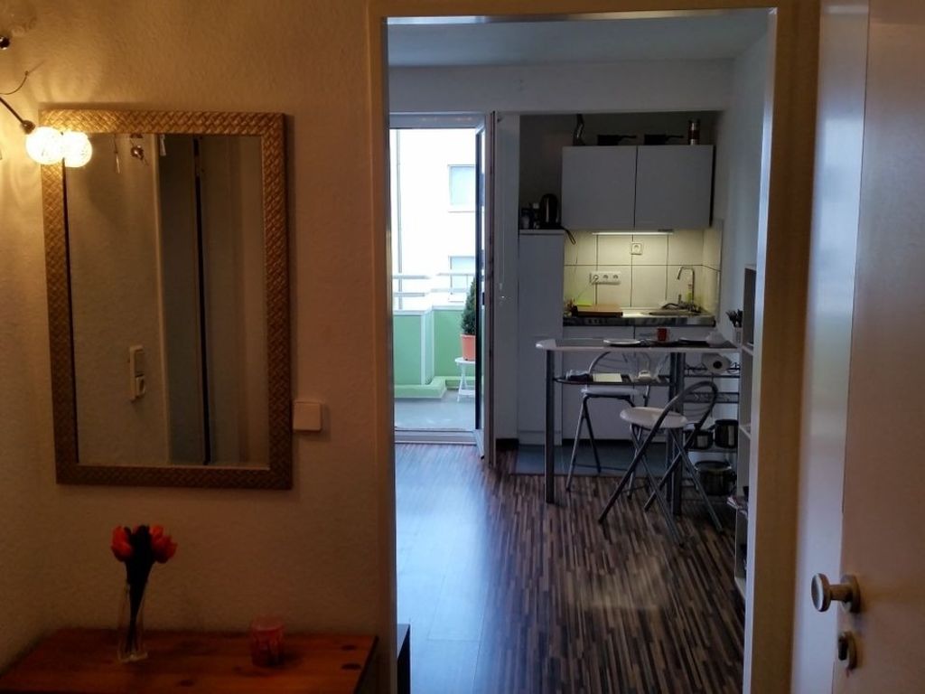 Modern möbliertes Apartment auf Zeit ab 3 Monate