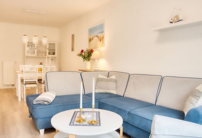 Photo FeWo "Möwe" by Pharus Appartements 2