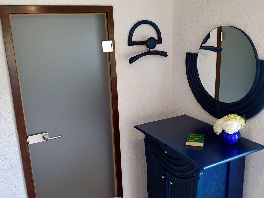 Elbblick kleine Wohnung mit Terrasse