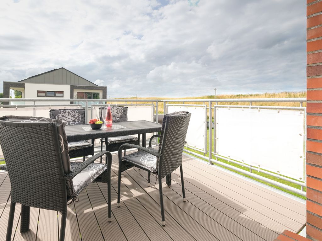 *NEU* FeWo No. 6 Friesenhuus Carolinensiel mit Balkon und Fahrradgarage in top Lage