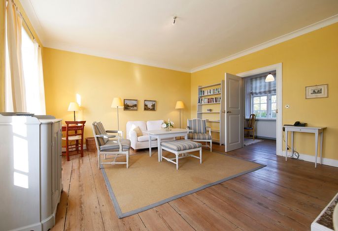 Photo Ferienwohnung Herrenhaus Linker Seitenflügel III - Boldevitzer Rügenkaten 2