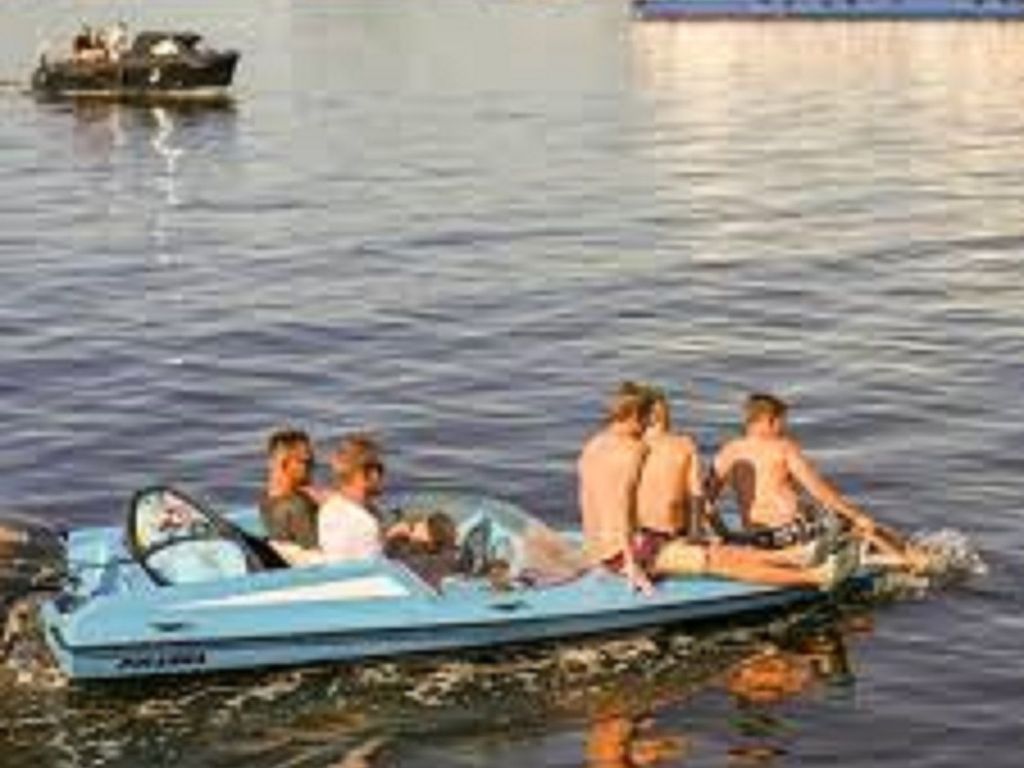 VEERSEKREEK.DE  Ferienvilla für 6 Personen direkt am Wasser