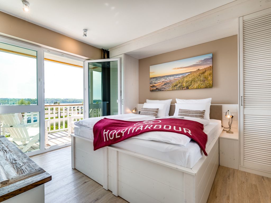 Deluxe One Bedroom