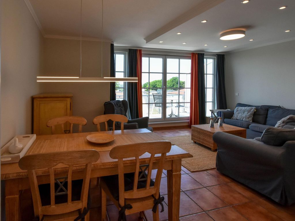 Ferienwohnung Penthouse Apartment in der Villa Bernstein