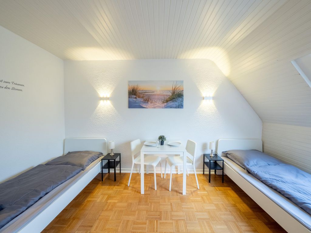 Monteurwohnung für 6 Personen mit WLAN, Küche & TV - Ahrensburg, Nähe Hamburg - AGGE3501