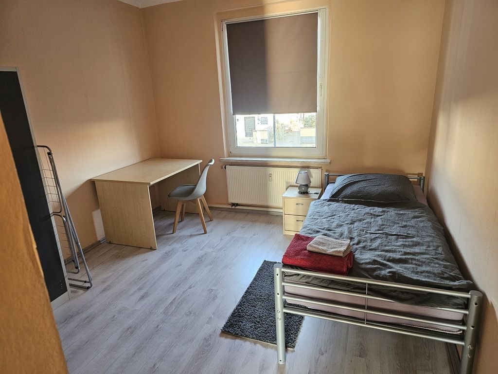 Monteurwohnung an der Raffinerie Leuna 5 min zu Fuß