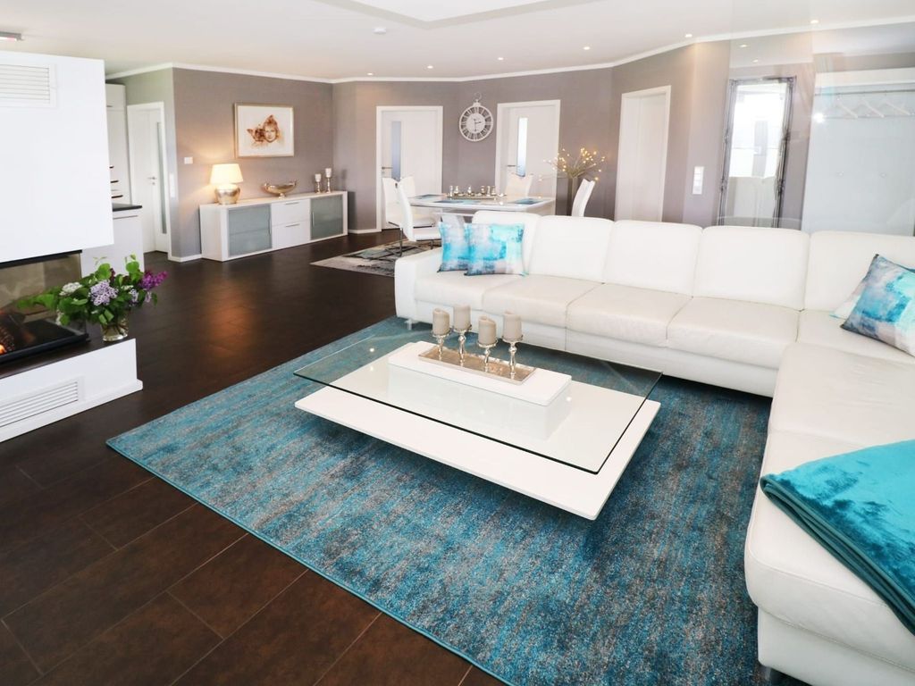 Ferienhaus Lady Lounge · Kamin · Terrasse · Grundstück · WLAN · Haustiere