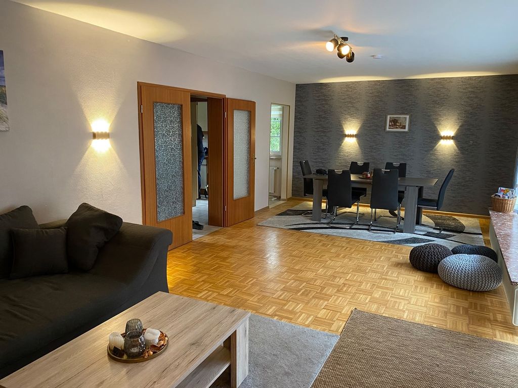 Ferienhaus ELBNEST direkt am Elbstrand, ideale Nähe zur Weltstadt Hamburg