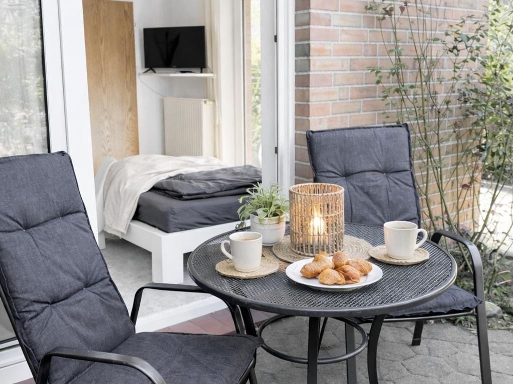 Apartment C12