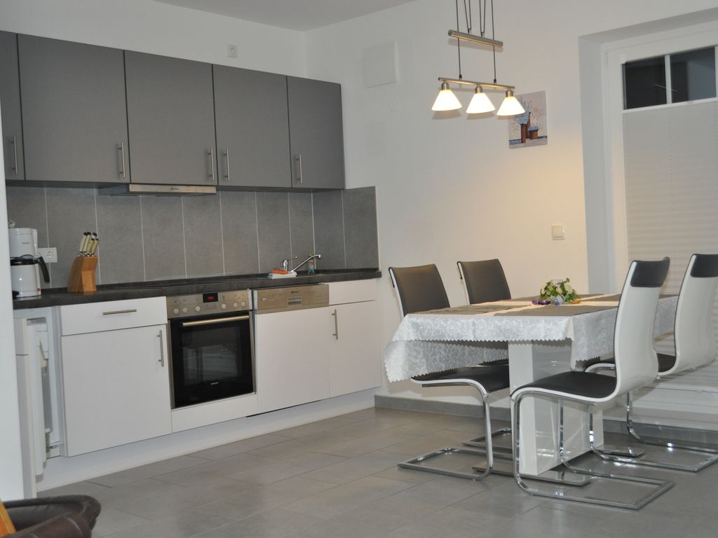 Stolze Möwe (Stadtvilla OG)