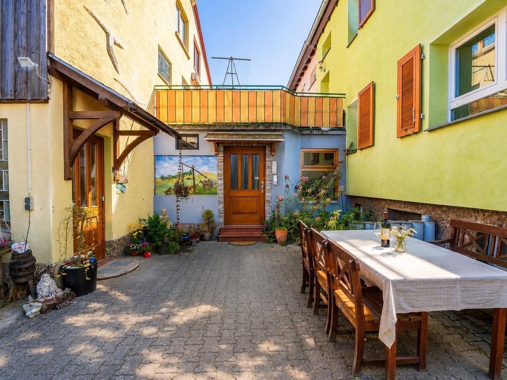 Velmora Boutique Suites: Budget Apartment Rheingau