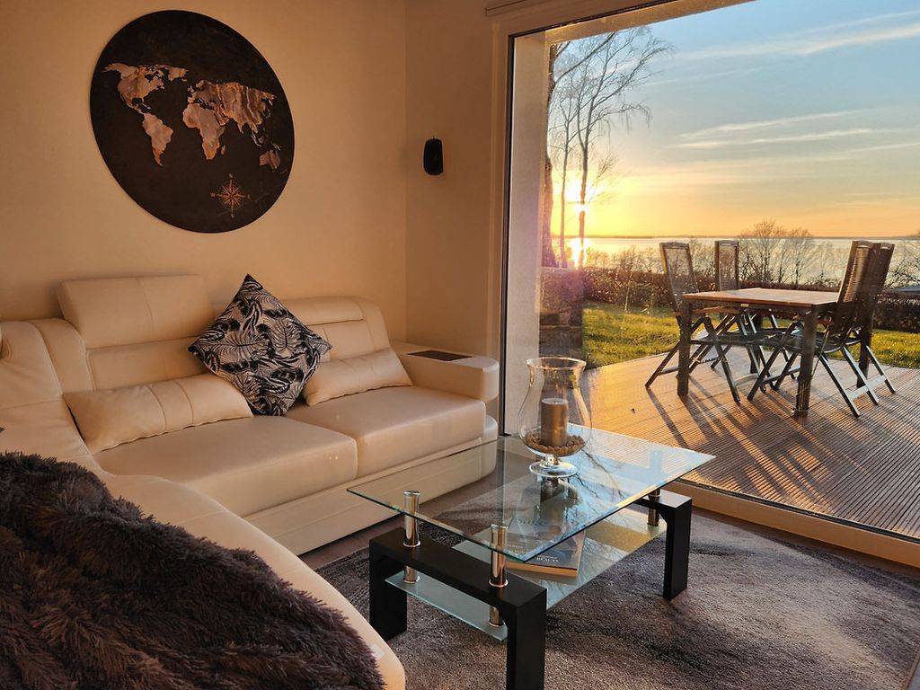Ferienhaus Sealodge mit Seeblick, Sauna, Kamin an der Ostseeküste