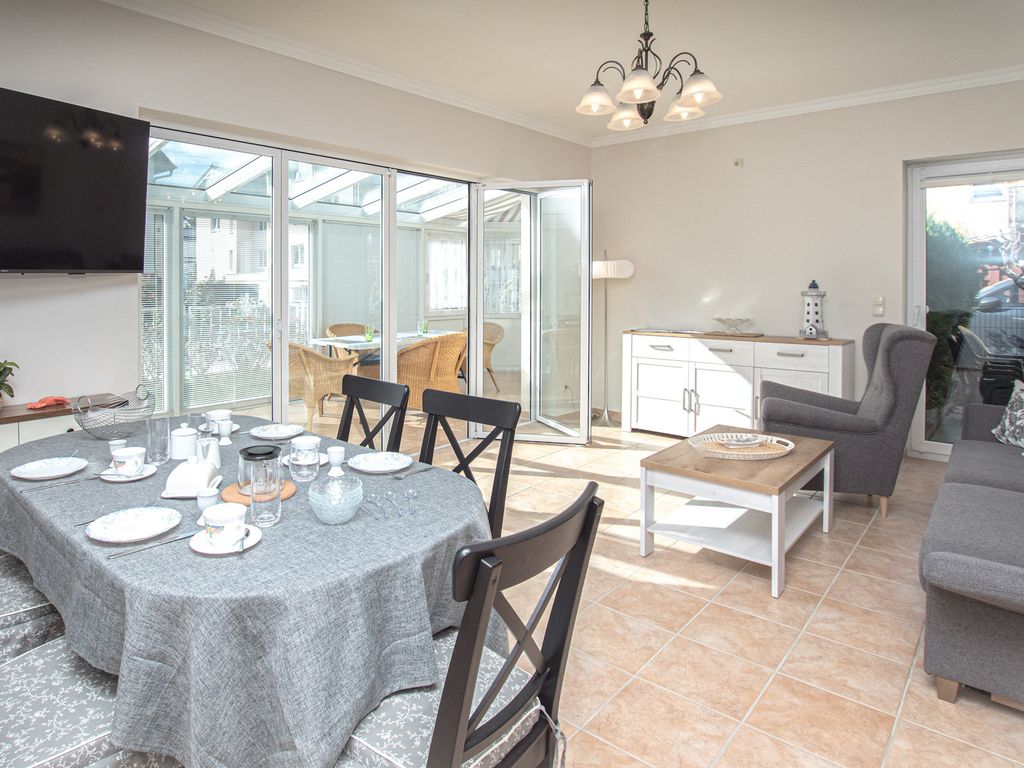 Strandnahes Ferienhaus - 66-31