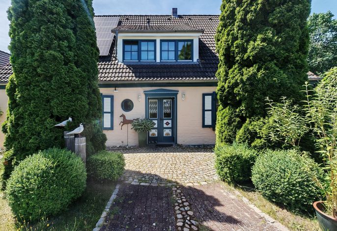 Photo Apartment Klönhus 1