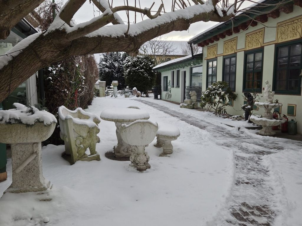 Ferienhof Pommerngreif - Wohnung Bungalow, familiär, mit Poolnutzung und Grillmöglichkeit
