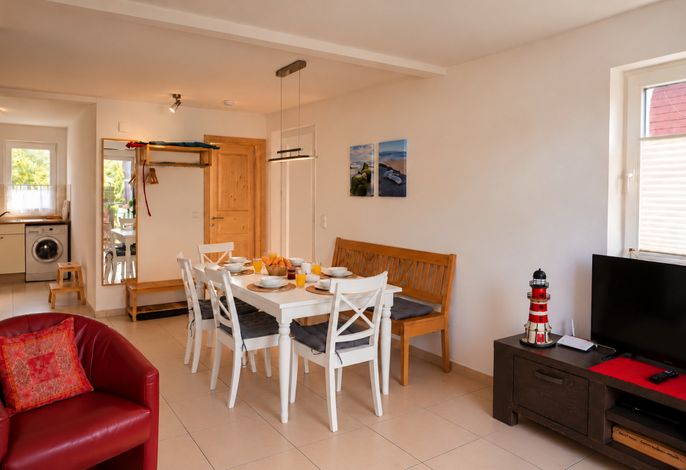 Photo Ferienhaus Wellenläufer in Glowe mit Sauna, Kamin & Ostseeurlaub 7
