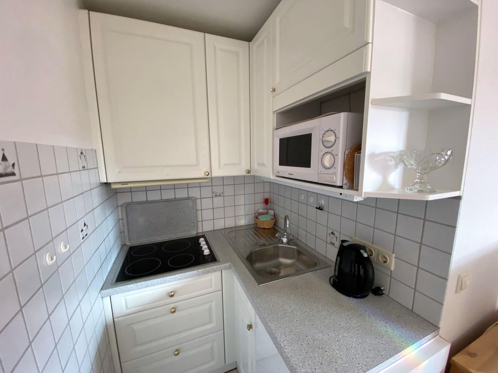 Sylvie Steinhardt, Wohnung 3