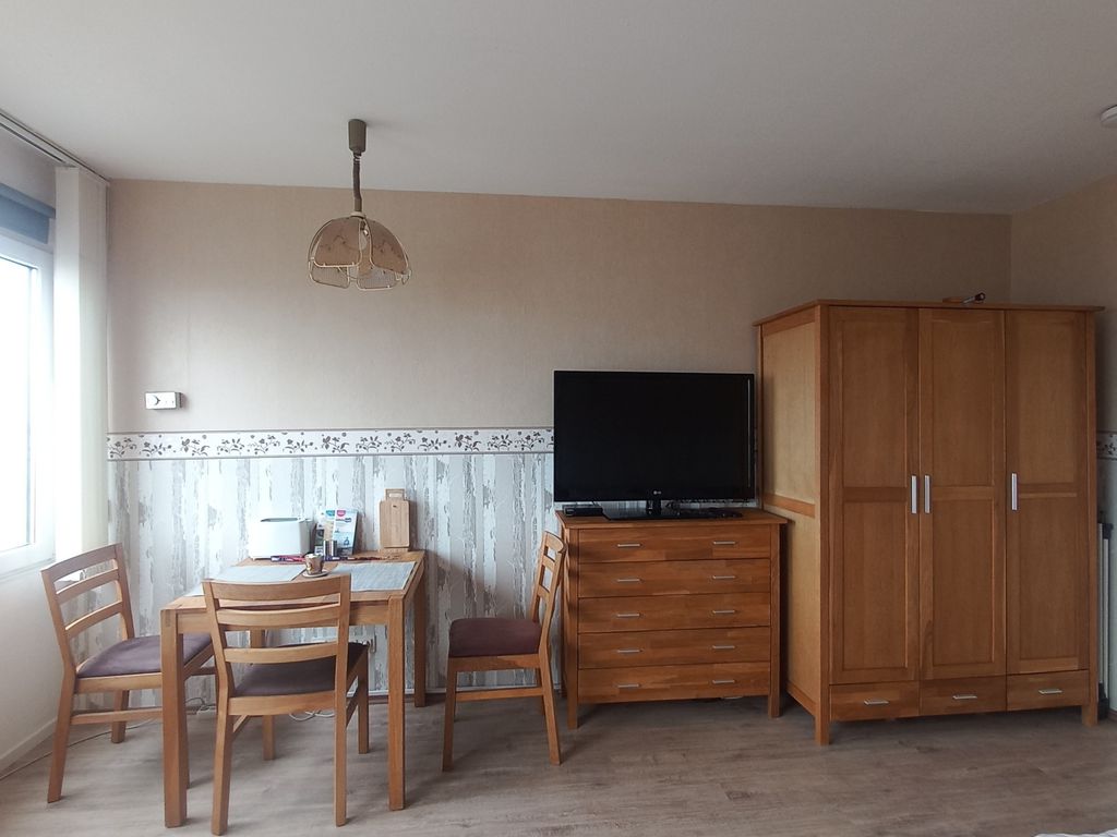 Ferienwohnung Conny am Südstrand  Familie Bach