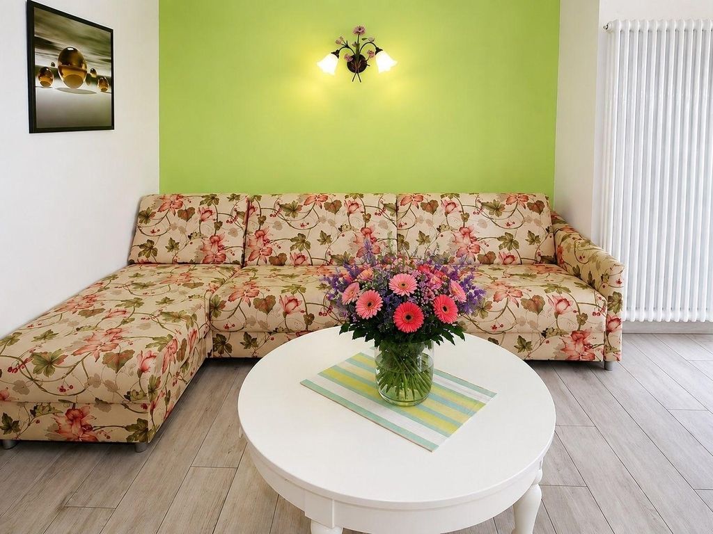 Villa Löwenstein - Wohnung 3 / 9838