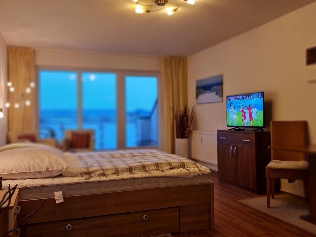 Yachthafenresidenz - Wohnung 9305 / 889